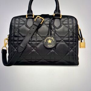 CHRISTIAN DIOR “GROOVE” handbag